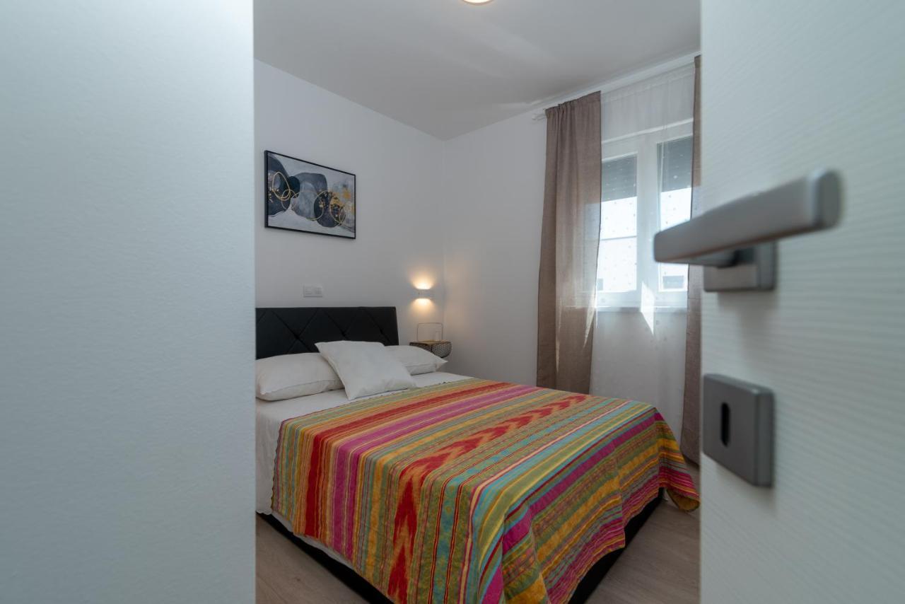Apartman Lotos Διαμέρισμα Τρογκίρ Εξωτερικό φωτογραφία